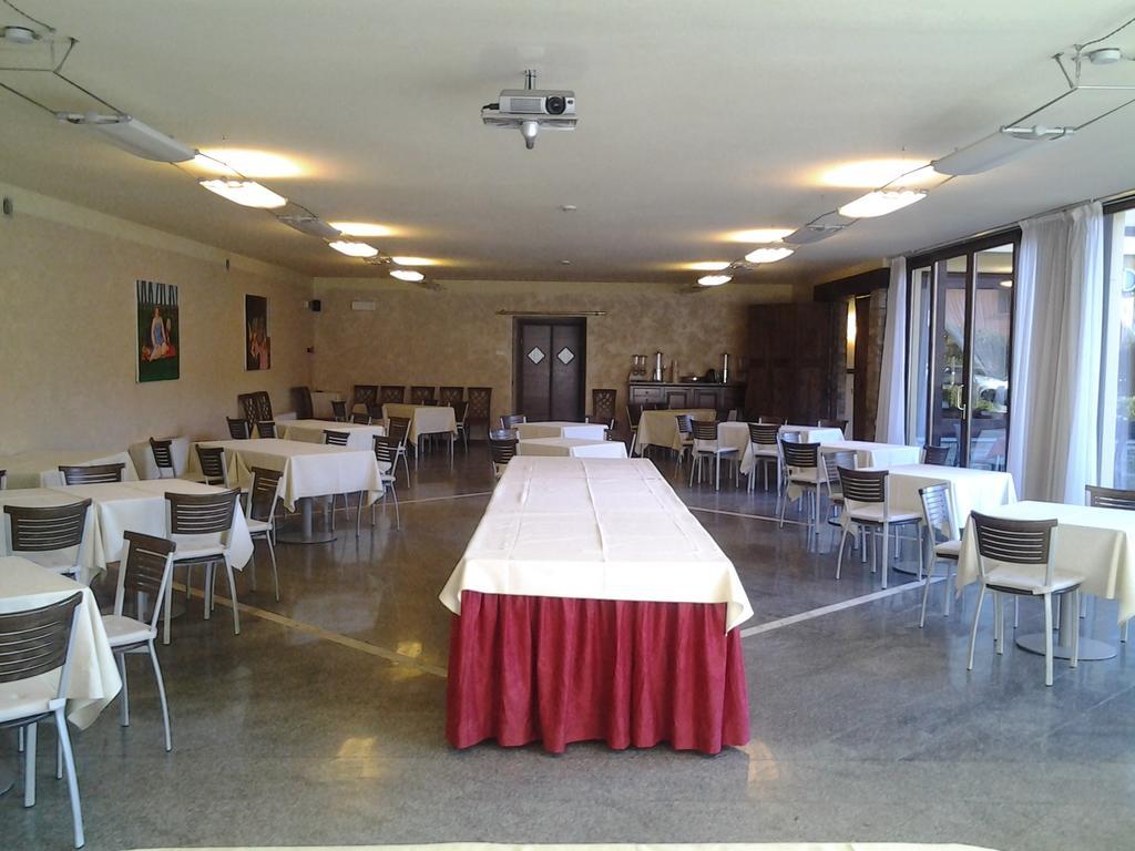 Hotel & Residence La Sibilla Cusiana 페텐나스코 외부 사진