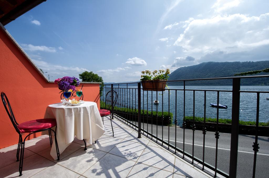 Hotel & Residence La Sibilla Cusiana 페텐나스코 외부 사진