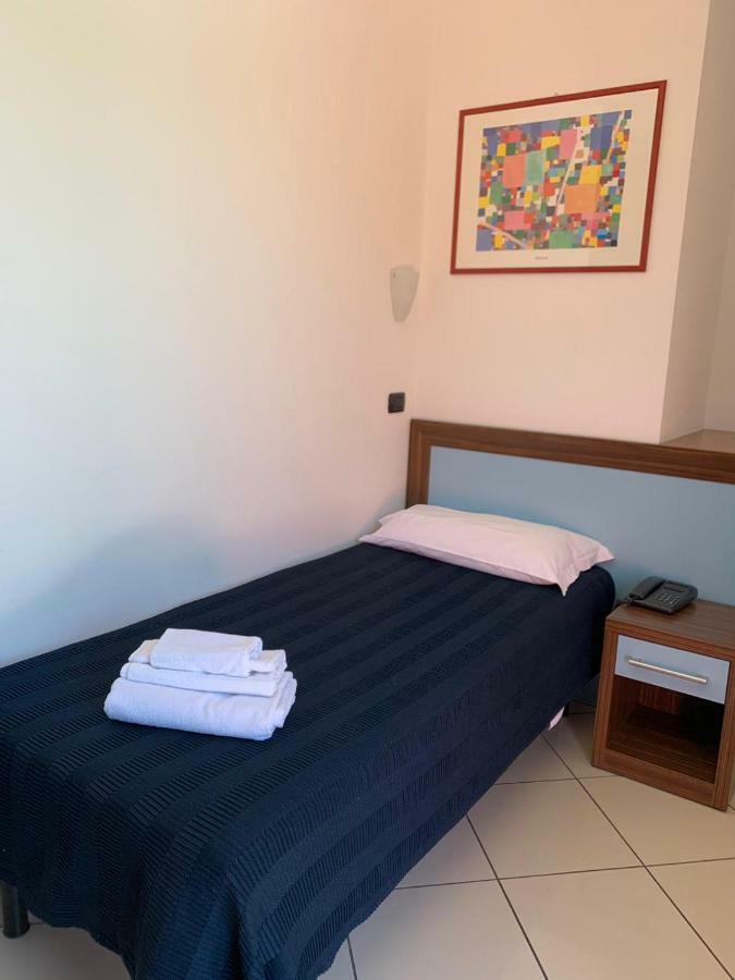 Hotel & Residence La Sibilla Cusiana 페텐나스코 외부 사진